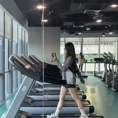 史旭
